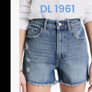 DL1961 Emilie Shorts Sz 33High Rise Vintage Raw Hem Distressed Med Wash